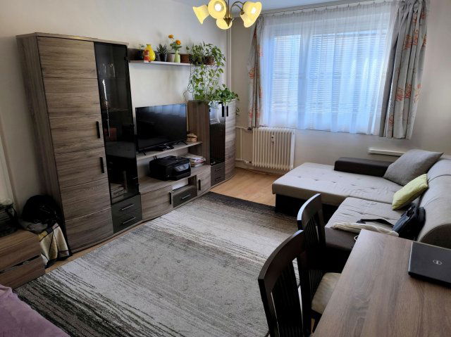 Eladó panellakás, Debrecenben 58 M Ft, 3 szobás