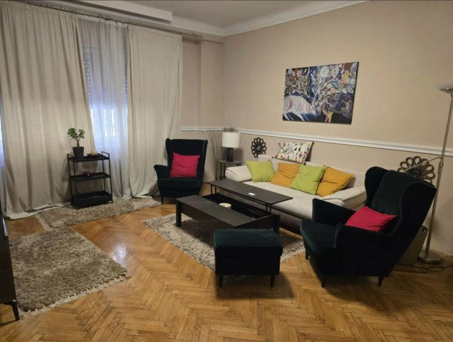 Eladó téglalakás, Budapesten, V. kerületben, Szalay utcában