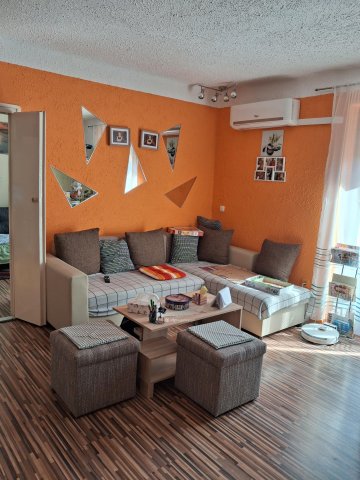 Eladó téglalakás, Komlón 22.3 M Ft, 2 szobás