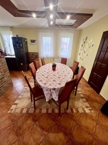 Eladó családi ház, Öttevényen 130 M Ft, 4 szobás