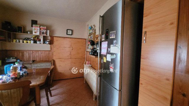 Eladó családi ház, Jászjákóhalmán 14.5 M Ft, 3 szobás