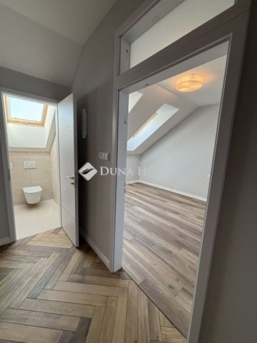 Eladó téglalakás, Kecskeméten 110 M Ft, 3 szobás