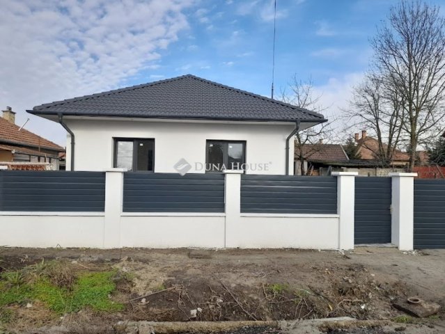 Eladó családi ház, Gyulán 65 M Ft, 4 szobás