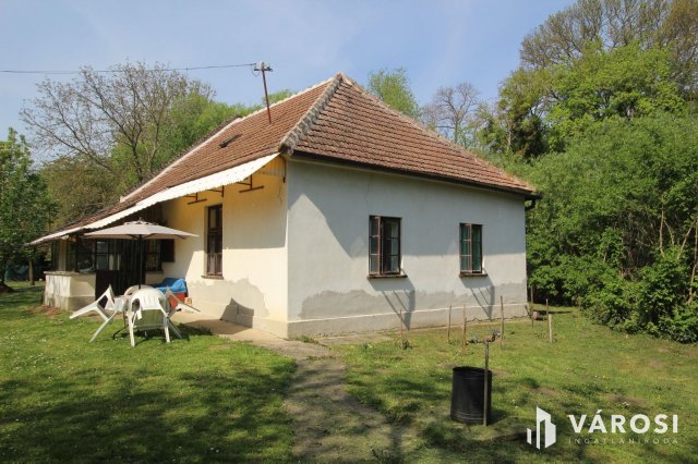 Eladó családi ház, Csánigon 21.9 M Ft, 2 szobás