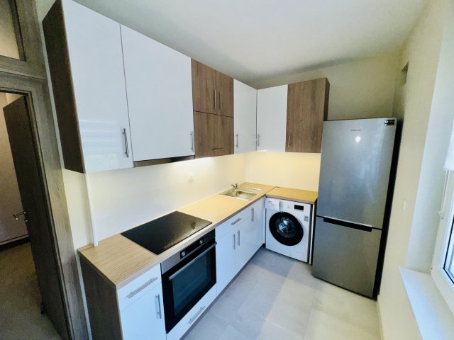 Kiadó panellakás, albérlet, Székesfehérvárott, Budai úton