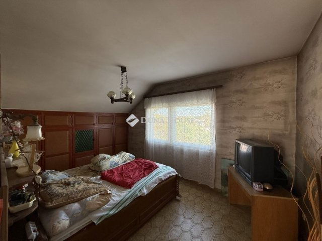 Eladó családi ház, Budapesten, XVIII. kerületben 149.9 M Ft