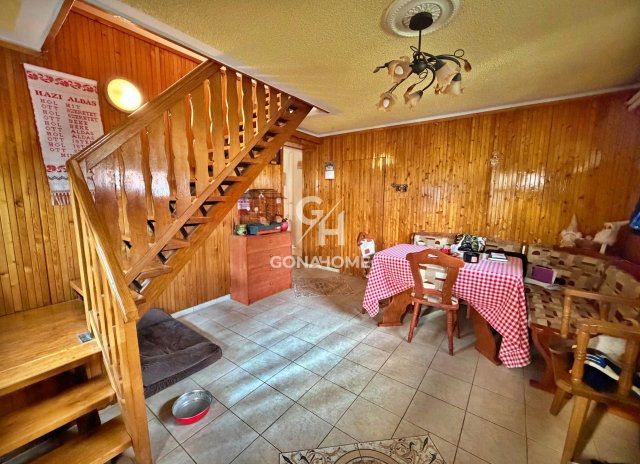 Eladó családi ház, Bakonyszentkirályon 62.9 M Ft, 4 szobás