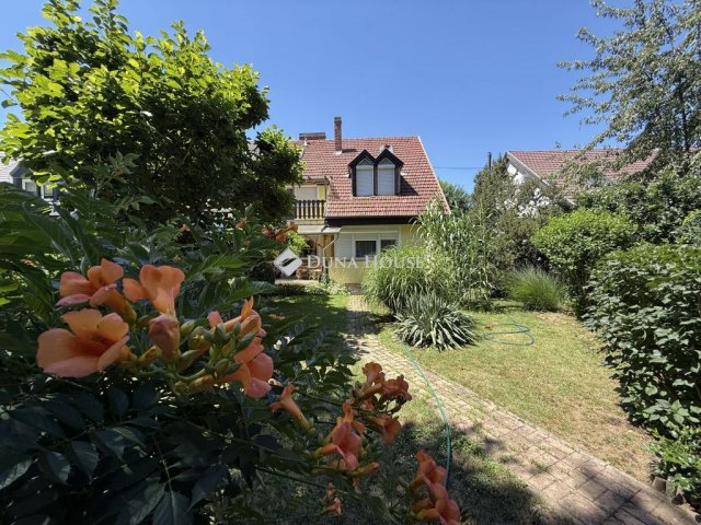 Eladó sorház, Szombathelyen 95.9 M Ft, 2+2 szobás