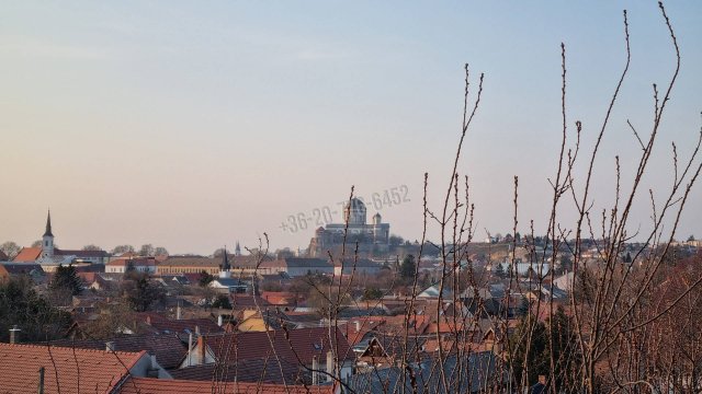 Eladó téglalakás, Esztergomban 46 M Ft, 2 szobás