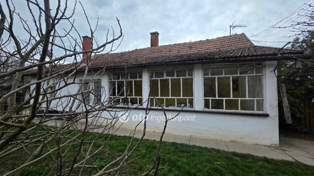 Eladó családi ház, Nádudvaron 7.9 M Ft, 2 szobás