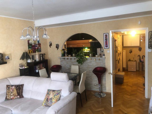 Eladó téglalakás, Budapesten, V. kerületben 94.9 M Ft