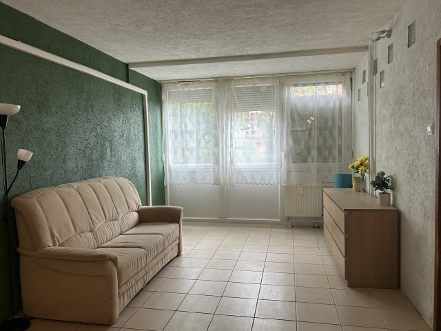 Eladó téglalakás, Budapesten, XX. kerületben 65 M Ft, 3 szobás