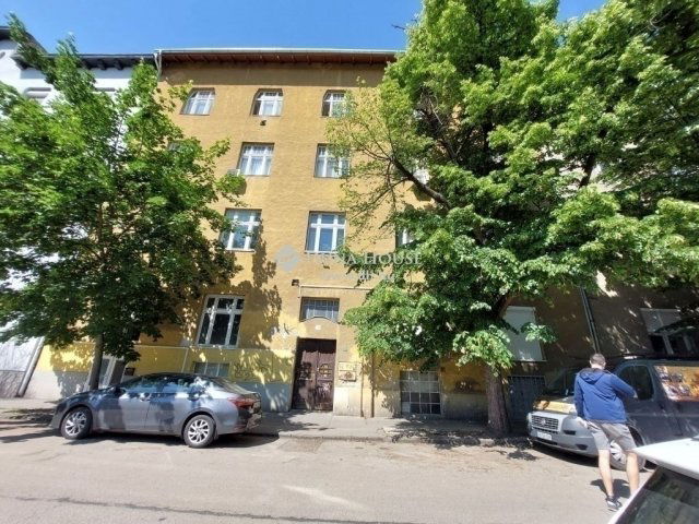 Eladó téglalakás, Budapesten, XI. kerületben 148.5 M Ft