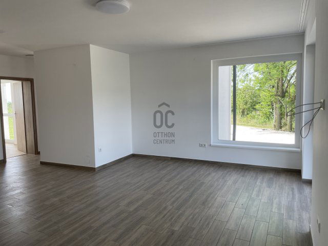 Kiadó téglalakás, albérlet, Sopronban 450 E Ft / hó, 6 szobás