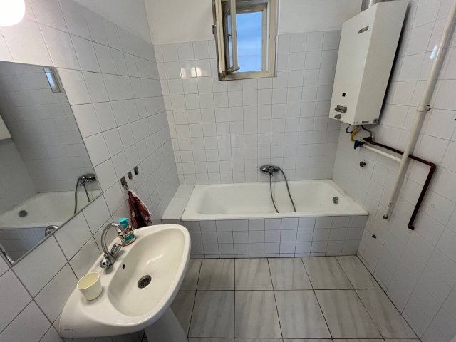 Eladó családi ház, Pécsett 104.9 M Ft, 4 szobás