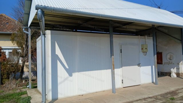 Eladó mezogazdasagi ingatlan, Tiszaföldváron 9.5 M Ft, 1 szobás