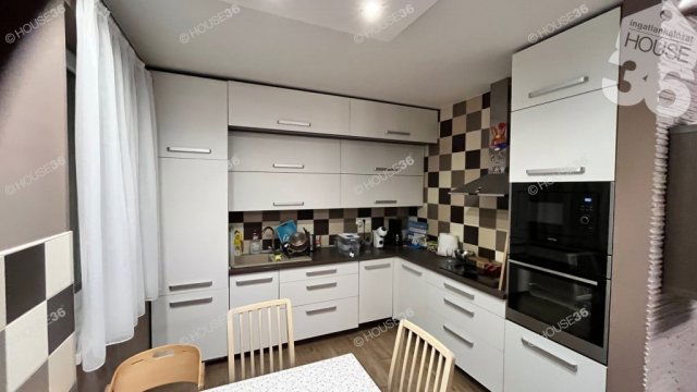 Eladó családi ház, Kecskeméten 90 M Ft, 4 szobás