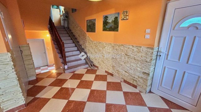 Eladó ikerház, Körmenden 45.9 M Ft, 4 szobás