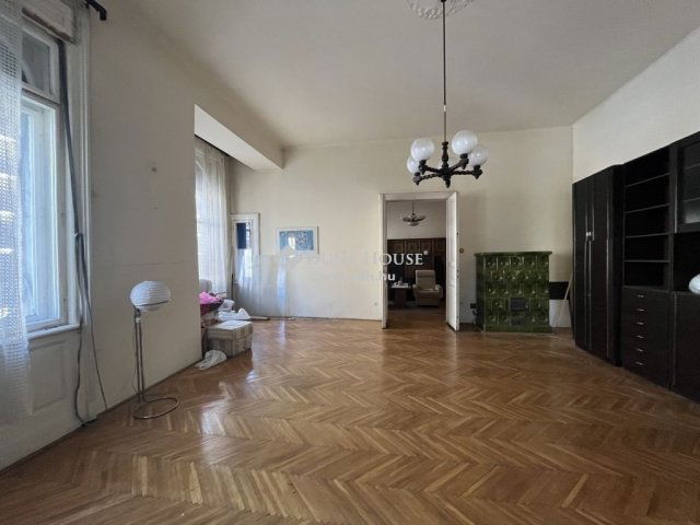 Eladó téglalakás, Budapesten, VIII. kerületben 69.9 M Ft