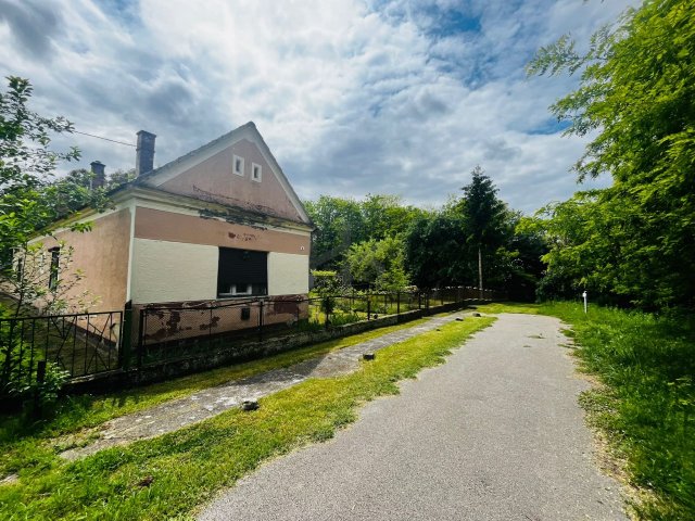 Eladó családi ház, Bélaváron 16 M Ft, 3 szobás