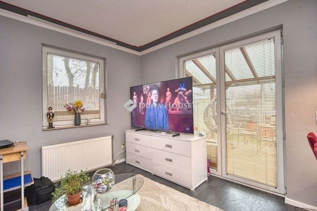 Eladó téglalakás, Üllőn 99.5 M Ft, 4 szobás