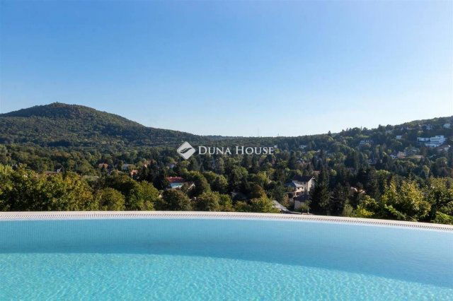 Eladó családi ház, Budapesten, II. kerületben 1020.332 M Ft