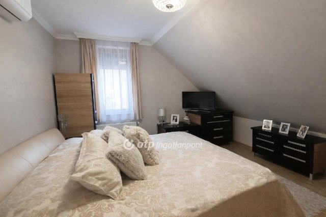 Eladó családi ház, Egerben 199 M Ft, 4 szobás