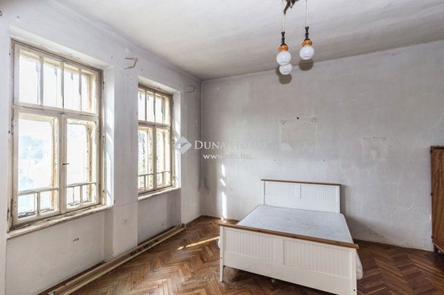 Eladó családi ház, Őriszentpéteren 60 M Ft, 3 szobás