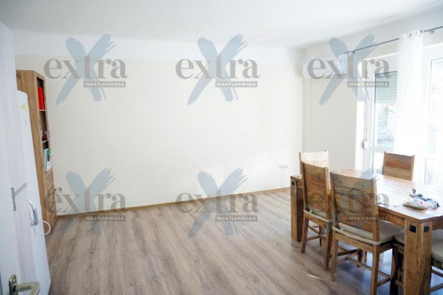 Eladó téglalakás, Szegeden 59 M Ft, 2+1 szobás