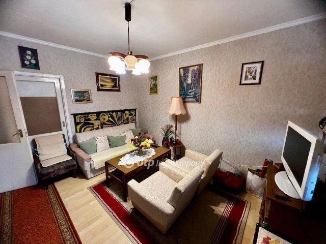 Eladó téglalakás, Egerben 46 M Ft, 2 szobás