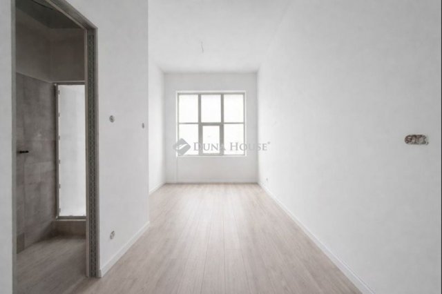 Eladó téglalakás, Budapesten, XXI. kerületben 24.5 M Ft