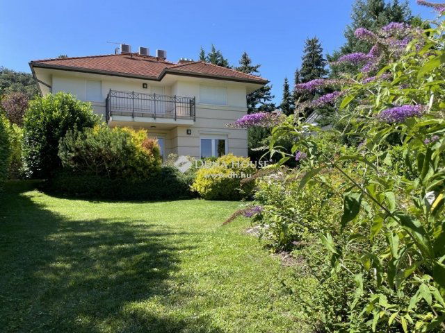 Eladó családi ház, Budapesten, II. kerületben 375 M Ft, 5 szobás