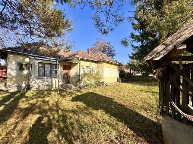 Eladó családi ház, Nemeshetésen 12 M Ft, 2 szobás