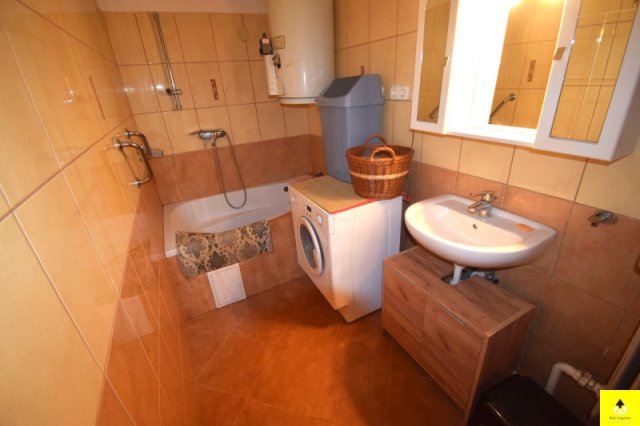 Eladó családi ház, Bükön 32 M Ft, 2 szobás