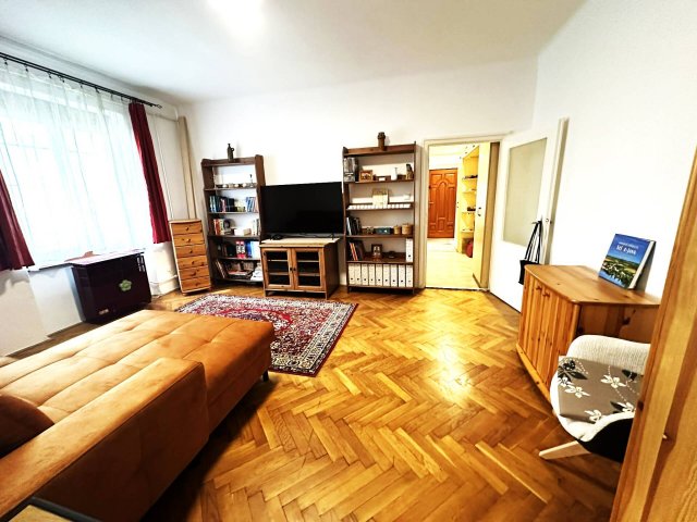 Eladó téglalakás, Pécsett 29.9 M Ft, 2 szobás