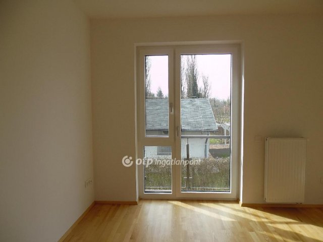 Eladó ikerház, Budapesten, III. kerületben 219.5 M Ft, 6 szobás