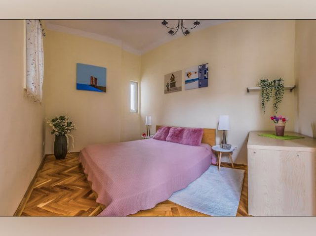 Kiadó téglalakás, albérlet, Budapesten, V. kerületben, 3 szobás