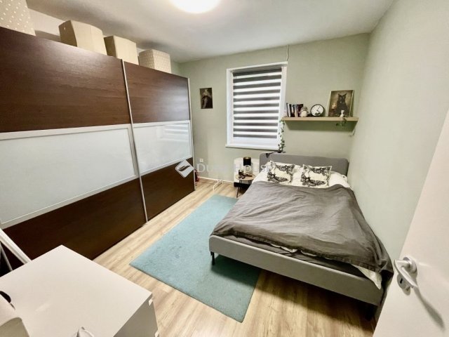 Eladó családi ház, Dabason 89.9 M Ft, 4 szobás