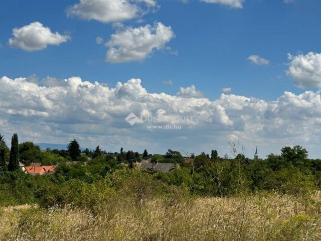 Eladó telek, Versegen 15 M Ft / költözzbe.hu
