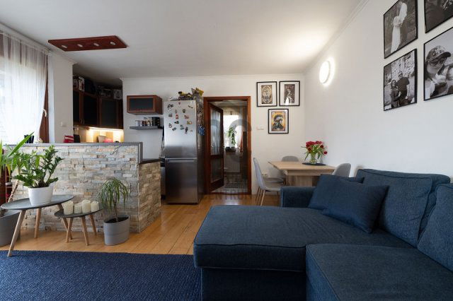 Eladó téglalakás, Budapesten, III. kerületben 73 M Ft, 3 szobás