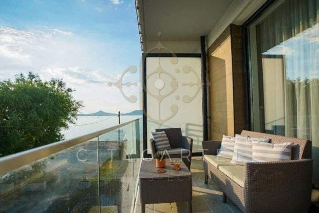 Eladó téglalakás, Fonyódon 110 M Ft, 2 szobás