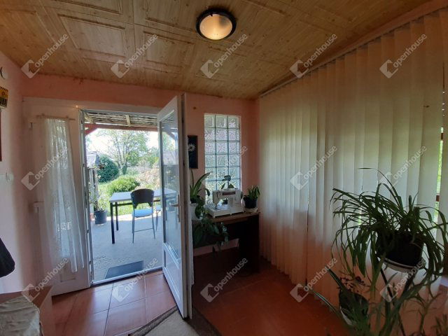 Eladó családi ház, Zákányfalun 11.3 M Ft, 2 szobás