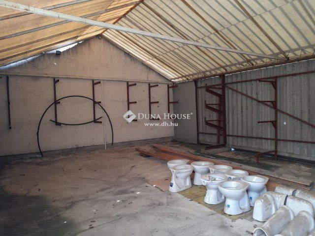 Eladó családi ház, Veresegyházon 220 M Ft, 6 szobás