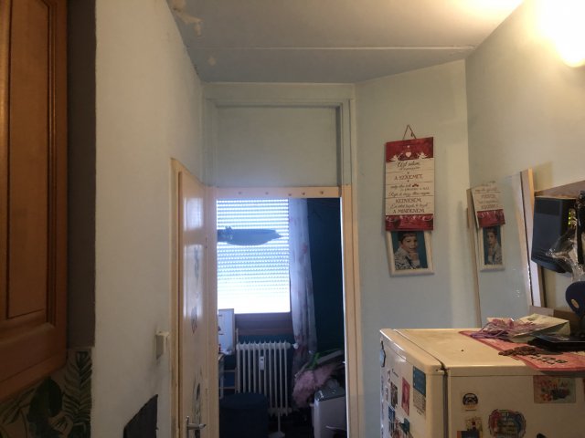 Eladó téglalakás, Ajkán 60 M Ft, 3 szobás