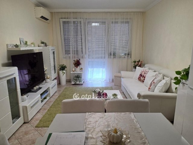 Eladó téglalakás, Budapesten, XX. kerületben 71.9 M Ft, 2 szobás