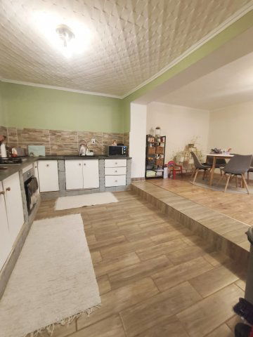 Eladó családi ház, Makón 32 M Ft, 2 szobás