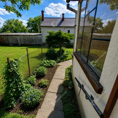 Eladó családi ház, Molnárin 24.9 M Ft, 3 szobás