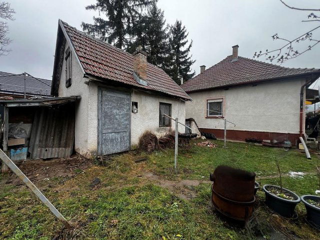 Eladó családi ház, Gödöllőn 69.5 M Ft, 3 szobás