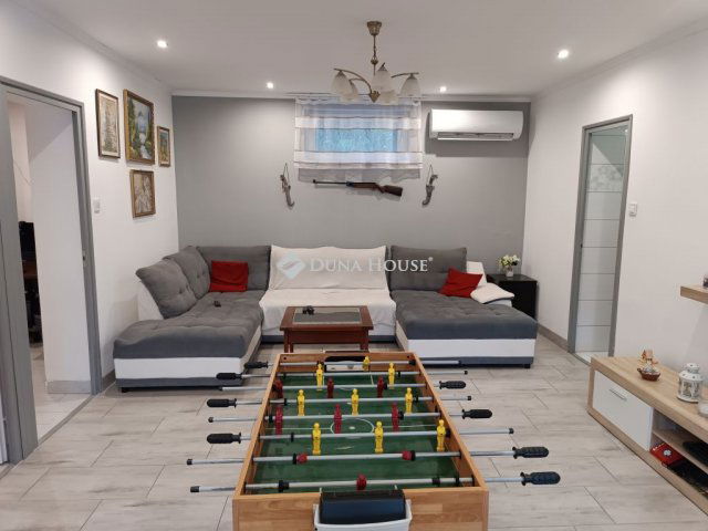 Eladó családi ház, Kiskunfélegyházán, Damjanich utcában