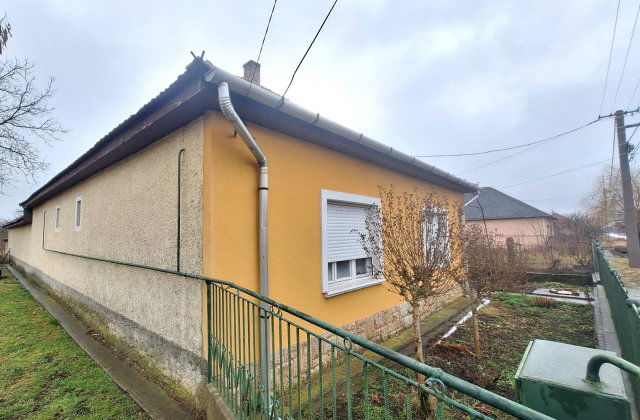 Eladó családi ház, Taktaharkányon 7.9 M Ft, 3 szobás